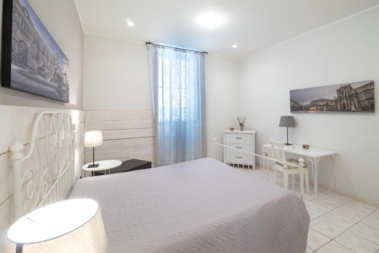 Syracuseapartments Il Piave Di Siracusa Appartamento Per 6 Persone Vicino Ad Ortigia A 200M Dal Mare المظهر الخارجي الصورة