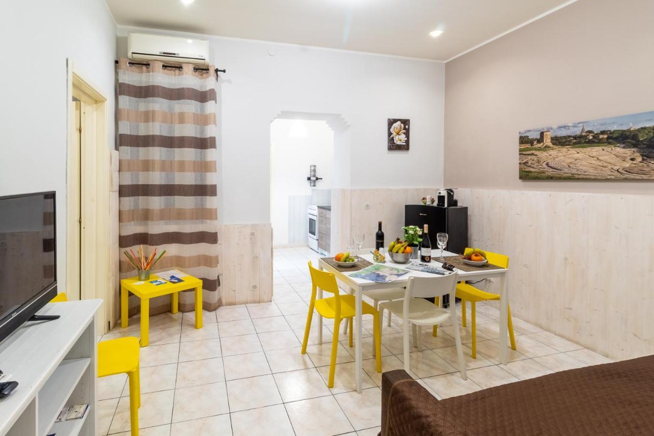 Syracuseapartments Il Piave Di Siracusa Appartamento Per 6 Persone Vicino Ad Ortigia A 200M Dal Mare المظهر الخارجي الصورة
