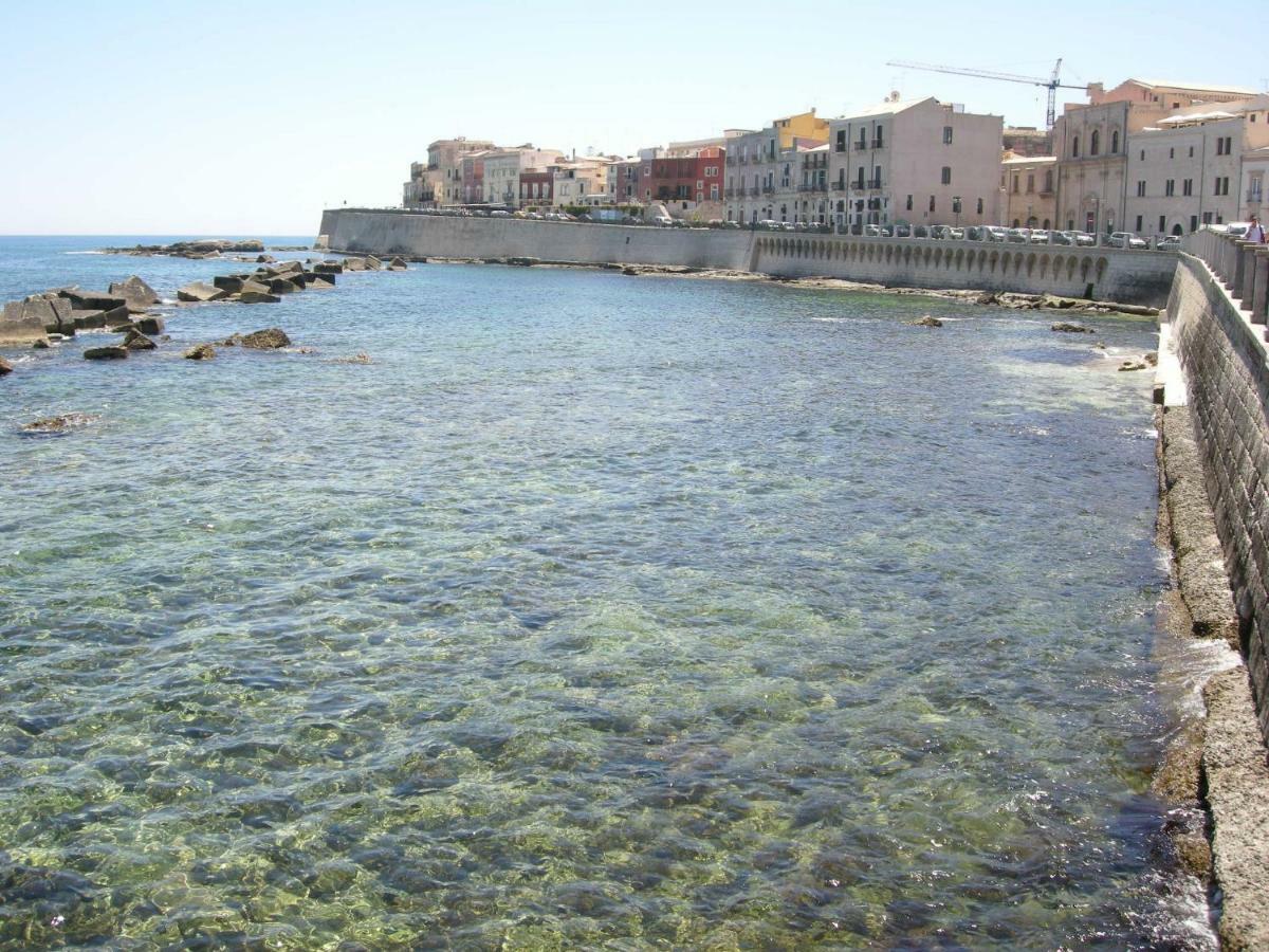 Syracuseapartments Il Piave Di Siracusa Appartamento Per 6 Persone Vicino Ad Ortigia A 200M Dal Mare المظهر الخارجي الصورة